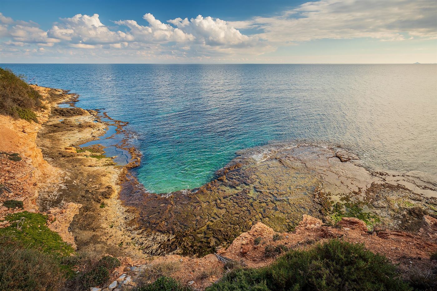 🪸 Golden cliffs and clear waters of Cabo Roig